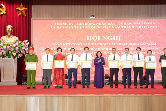 Hà Nội tổng kết công tác tổ chức các hoạt động kỷ niệm Cách mạng Tháng Tám thành công và Quốc khánh 2/9