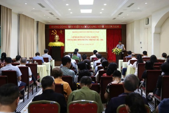 Thường trực HĐND phường Cửa Nam tập huấn kỹ năng cho đại biểu Hội đồng nhân dân