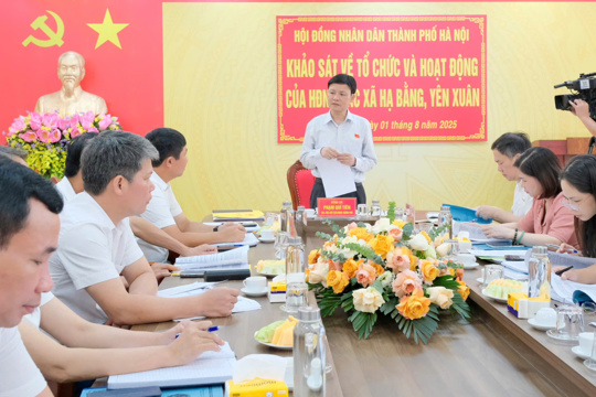 Thường trực HĐND Thành phố Hà Nội khảo sát hoạt động của HĐND xã Yên Xuân, Hạ Bằng