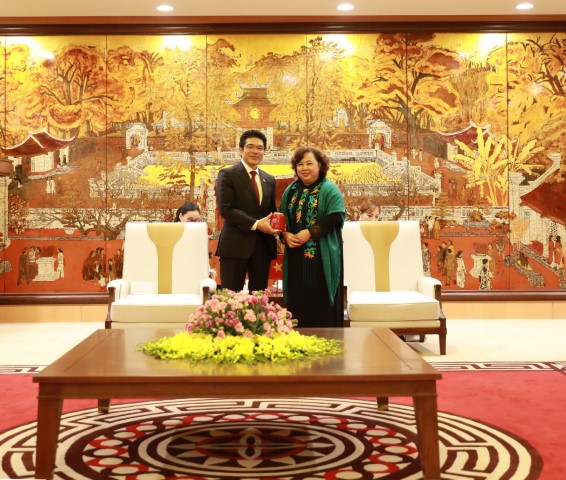 Chủ tịch HĐND thành phố Hà Nội Nguyễn Thị Bích Ngọc tiếp Đoàn đại biểu tỉnh Fukuoka