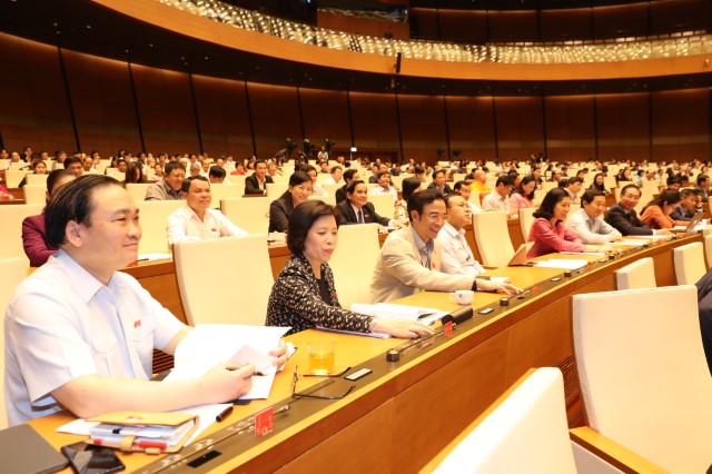 Quốc hội thông qua Luật phòng, chống tham nhũng (sửa đổi) 