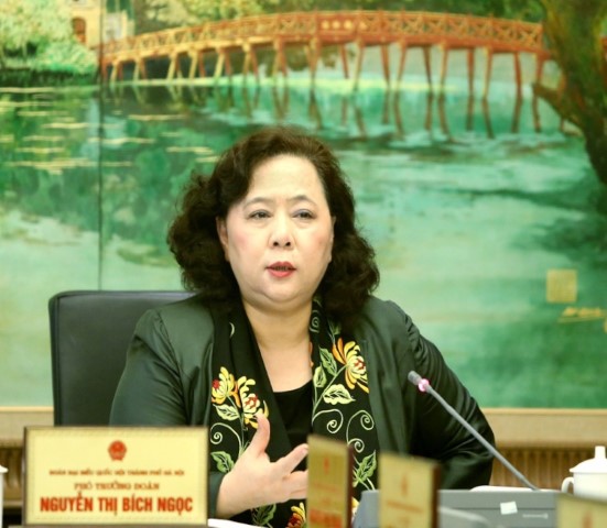 Thảo luận ở Tổ về dự án Luật sửa đổi, bổ sung một số điều của Luật Đầu tư công