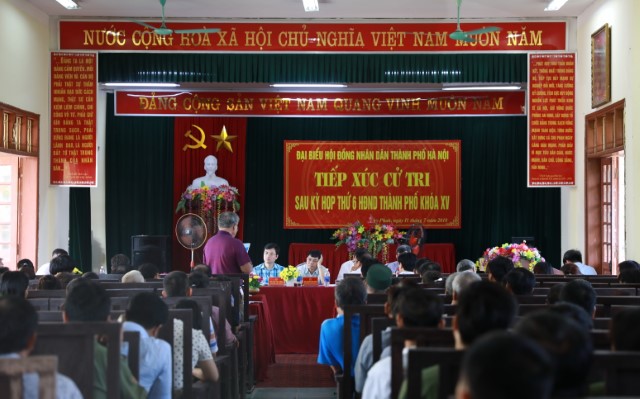 HĐND Thành phố Hà Nội tiếp xúc cử tri trước kỳ họp thứ 7 từ ngày 09 đến ngày 21/11/2018 