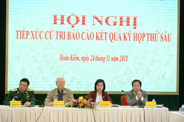 Đại biểu Quốc hội Hà Nội tiếp xúc cử tri đơn vị bầu cử số 1