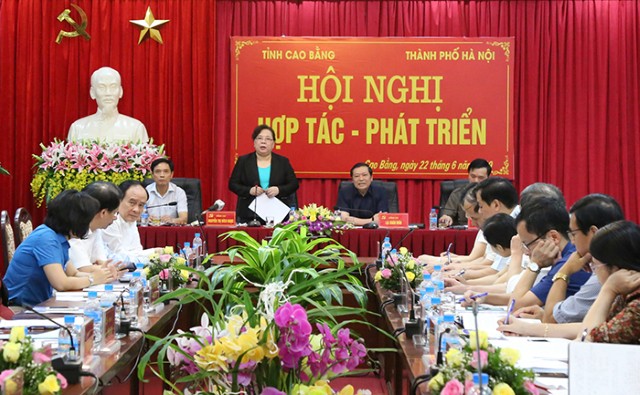 Đoàn công tác của Chủ tịch HĐND TP thăm làm việc tại Cao Bằng: Đẩy mạnh hợp tác một cách thiết thực, cụ thể