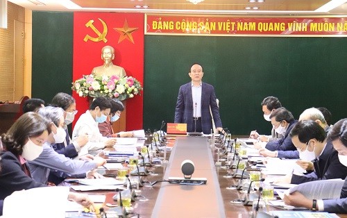 Đoàn giám sát về phân cấp nguồn thu, nhiệm vụ chi giữa các cấp ngân sách làm việc với lãnh đạo huyện Gia Lâm, Đan Phượng