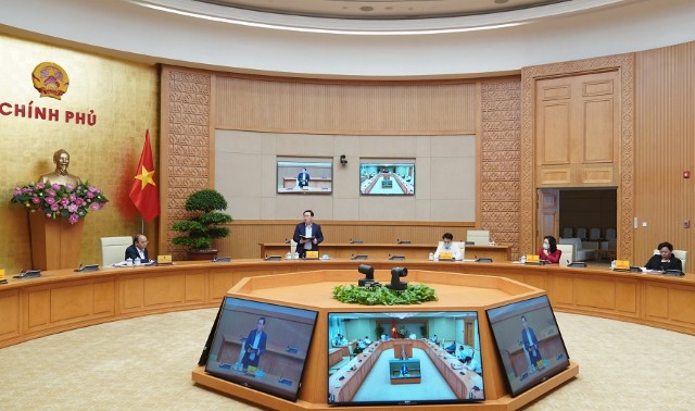 Thủ tướng Chính phủ Nguyễn Xuân Phúc làm việc với thành phố Hà Nội