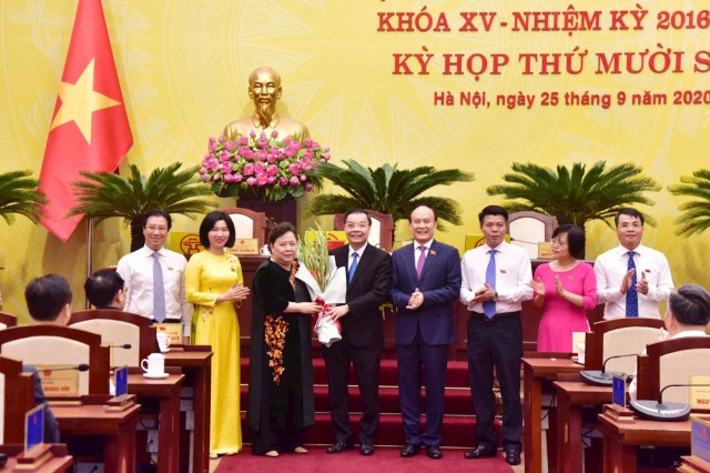 Kỳ họp thứ 16 HĐND TP: Đồng chí Chu Ngọc Anh trúng cử Chủ tịch UBND thành phố Hà Nội 