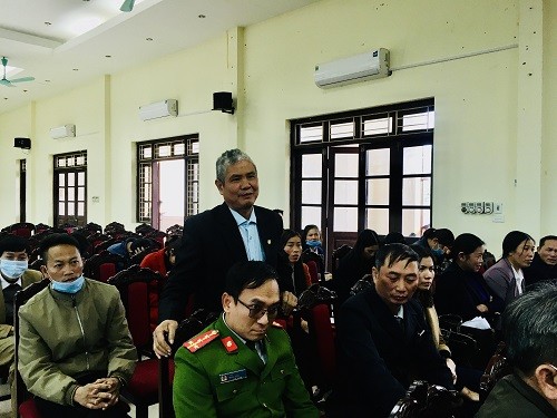 Đại biểu Hội đồng nhân dân thành phố Hà Nội tiếp xúc cử tri tại huyện Ba Vì