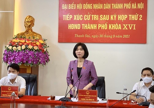 Phó Chủ tịch Thường trực HĐND Thành phố Phùng Thị Hồng Hà tiếp xúc cử tri huyện Thanh Oai