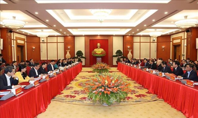 Bộ Chính trị họp cho ý kiến về Đề án tổng kết Nghị quyết về phát triển Thủ đô Hà Nội giai đoạn 2011-2020