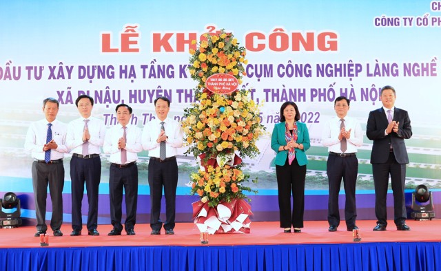 Khởi công xây dựng hạ tầng kỹ thuật cụm công nghiệp làng nghề Dị Nậu (Thạch Thất)