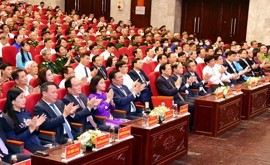 Hà Nội tri ân và biểu dương, khen thưởng người có công tiêu biểu