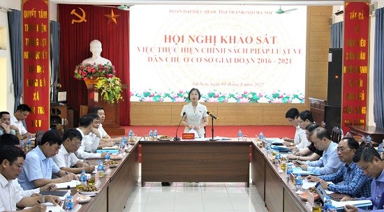 Đoàn ĐBQH thành phố Hà Nội khảo sát việc thực hiện dân chủ ở cơ sở tại xã Sài Sơn, Quốc Oai