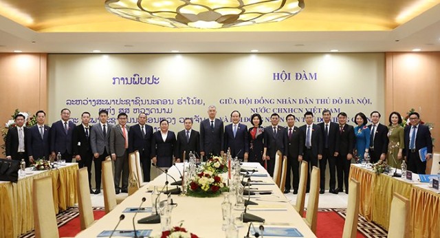 Hội đàm, trao đổi kinh nghiệm hoạt động cơ quan dân cử giữa Thủ đô Hà Nội và Thủ đô Viêng Chăn