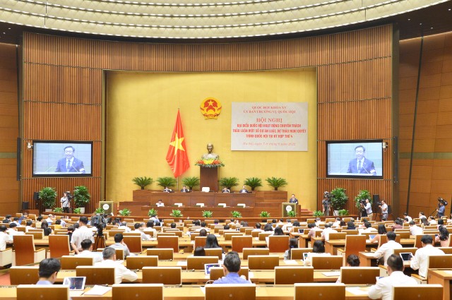 Thảo luận một số nội dung trình Quốc hội tại Kỳ họp thứ 4, Quốc hội khóa XV