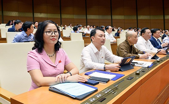 Đại biểu Quốc hội thành phố Hà Nội: Tích cực thảo luận về phát triển kinh tế-xã hội tại kỳ họp Quốc hội