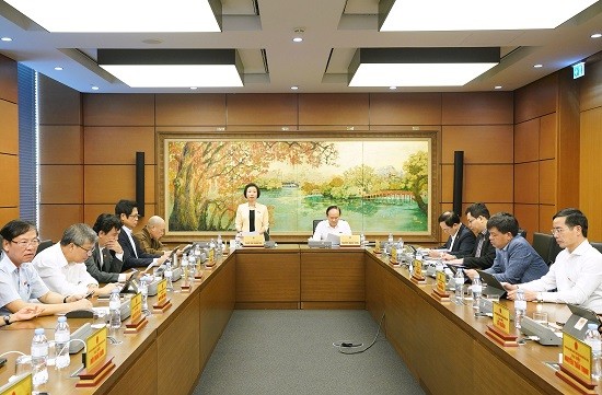 Đoàn ĐBQH thành phố Hà Nội thảo luận tổ về Dự án Luật Giá và Luật Đấu thầu (sửa đổi)