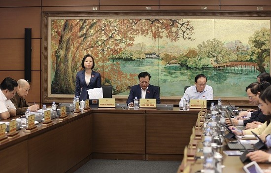 Quốc hội thảo luận về dự án Luật Đất đai (sửa đổi)