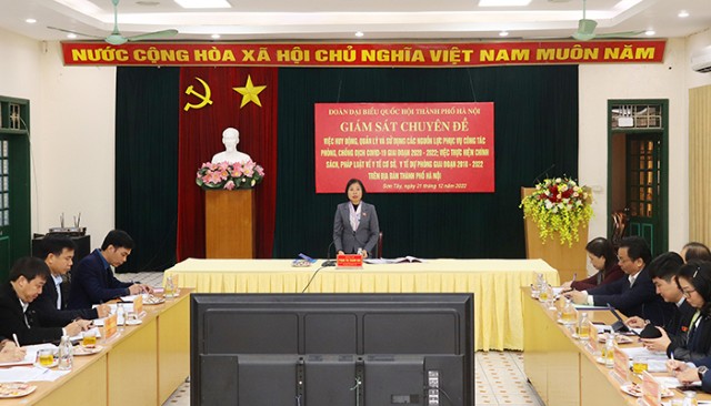 Đoàn đại biểu Quốc hội thành phố Hà Nội giám sát UBND thị xã Sơn Tây về công tác phòng chống dịch Covid19