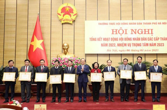 Tiếp tục đổi mới, nâng cao chất lượng, hiệu lực, hiệu quả công tác giám sát, hướng dẫn của Ủy ban Thường vụ Quốc hội đối với hoạt động của HĐND