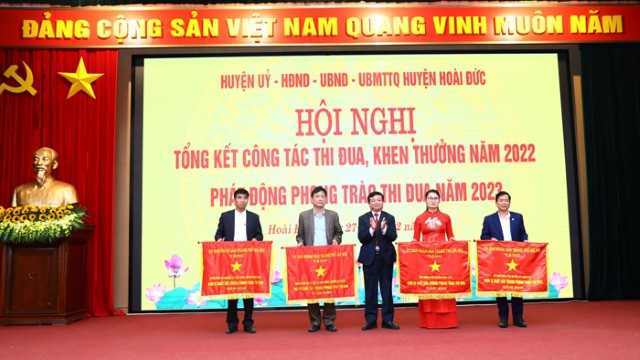 Huyện ủy-HĐND-UBND-Ủy ban MTTQ Việt Nam huyện Hoài Đức phát động phong trào thi đua năm 2023