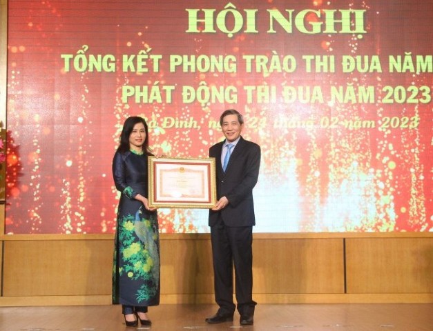 Quận ủy - HĐND - UBND - Ủy ban MTTQ Việt Nam quận Ba Đình phát động phong trào thi đua năm 2023