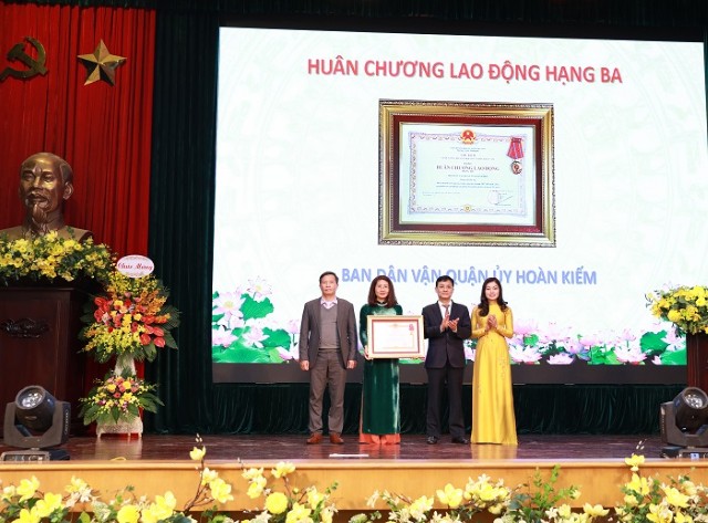 Phó Chủ tịch HĐND Thành phố Phạm Quí Tiên dự hội nghị biểu dương kết quả phong trào thi đua quận Hoàn Kiếm