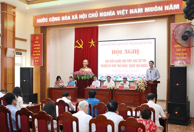 Đại biểu Quốc hội tiếp xúc cử tri quận Tây Hồ trước kỳ họp thứ năm, Quốc hội khóa XV