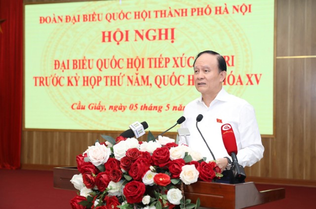 Đại biểu Quốc hội thành phố Hà Nội tiếp xúc cử tri quận Cầu Giấy