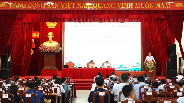 Phó Chủ tịch Thường trực HĐND Thành phố Phùng Thị Hồng Hà tiếp xúc cử tri huyện Thanh Oai