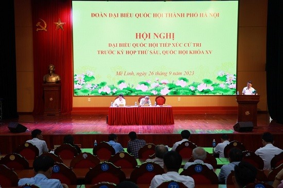 Đại biểu Quốc hội thành phố Hà Nội tiếp xúc cử tri huyện Mê Linh