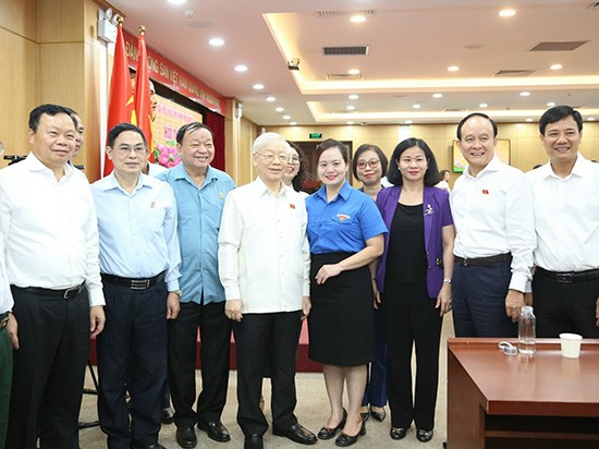 Tổng Bí thư Nguyễn Phú Trọng và đại biểu Quốc hội tiếp xúc cử tri quận Ba Đình, Đống Đa, Hai Bà Trưng