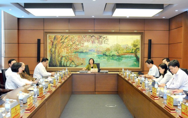 Quốc hội thảo luận tổ về dự án Luật Tổ chức Tòa án nhân dân (sửa đổi)