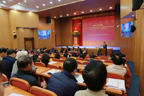 Tiếp xúc cử tri quận Thanh Xuân sau kỳ họp thứ 14, HĐND Thành phố