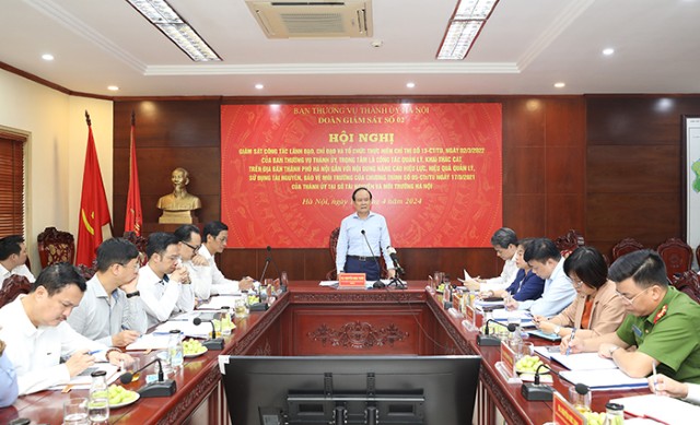 Cần đánh giá rõ chuyển biến trong quản lý tài nguyên và môi trường sau Chỉ thị của Ban Thường vụ Thành uỷ