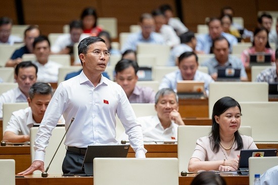 Quốc hội thảo luận về kết quả giám sát việc giải quyết kiến nghị của cử tri