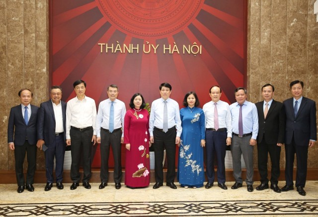 Bộ Chính trị phân công đồng chí Bùi Thị Minh Hoài giữ chức Bí thư Thành ủy Hà Nội