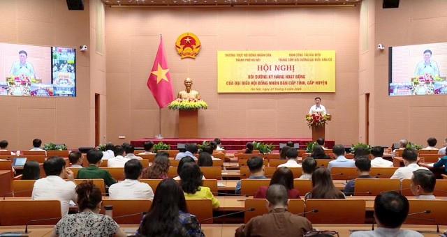 Thường trực HĐND thành phố Hà Nội tổ chức bồi dưỡng kỹ năng hoạt động cho đại biểu HĐND 2 cấp