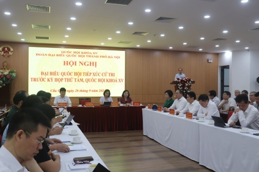 Chủ tịch HĐND thành phố, Phó Trưởng đoàn đại biểu Quốc hội thành phố Nguyễn Ngọc Tuấn tiếp xúc cử tri trước kỳ họp Quốc hội