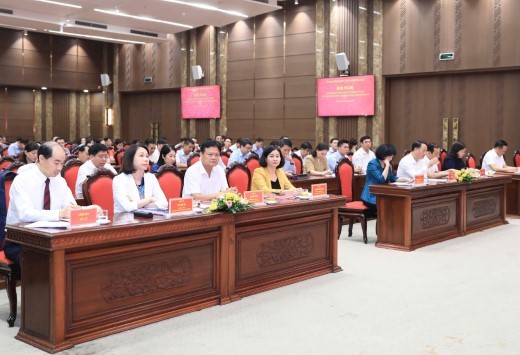 Hà Nội bàn giao 30 trung tâm y tế về các quận, huyện, thị xã