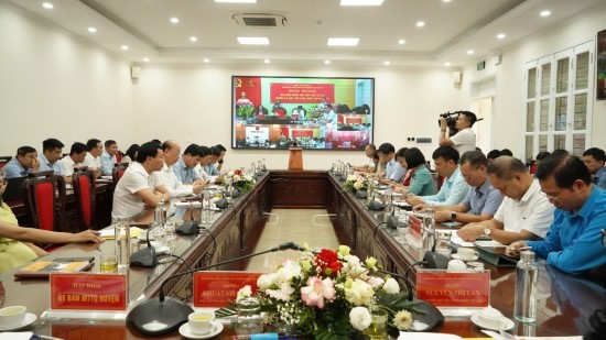 Đại biểu Quốc hội TP tiếp xúc cử tri huyện Thạch Thất, Quốc Oai, Chương Mỹ