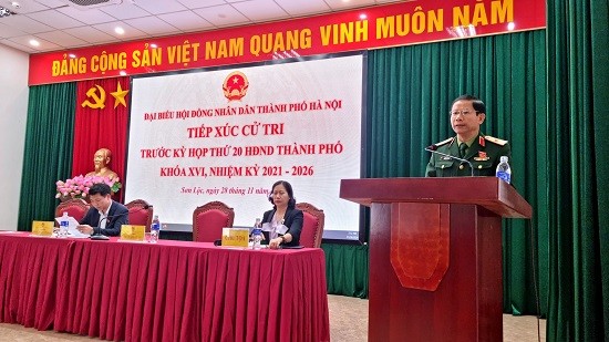 Đại biểu HĐND Thành phố tiếp xúc cử tri trước kỳ họp thường lệ cuối năm 