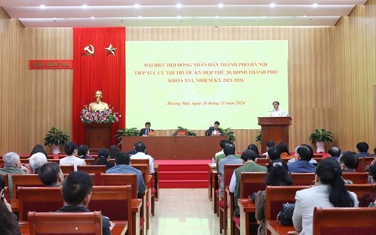 Đại biểu HĐND Thành phố tiếp xúc cử tri trước kỳ họp thứ 20