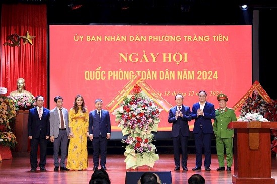 Chủ tịch HĐND thành phố Hà Nội dự Ngày hội Quốc phòng toàn dân tại quận Hoàn Kiếm
