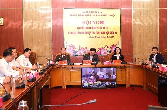  Đoàn đại biểu Quốc hội thành phố Hà Nội tiếp xúc cử tri các huyện: Chương Mỹ, Quốc Oai, Thạch Thất