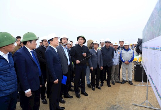 Nỗ lực để Dự án đường Vành đai 4-Vùng Thủ đô về đích đúng tiến độ