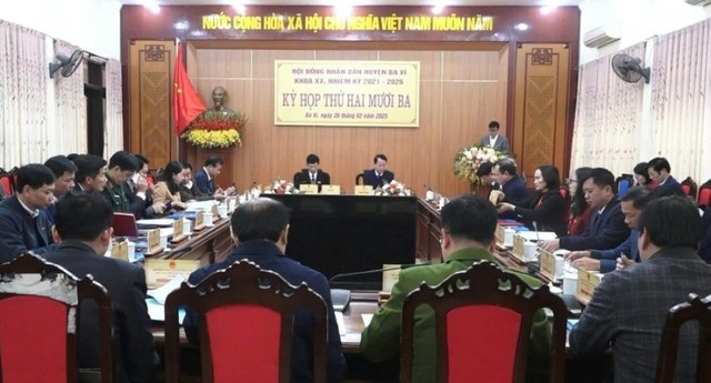 Hội đồng nhân dân huyện Ba Vì họp kỳ thứ 23