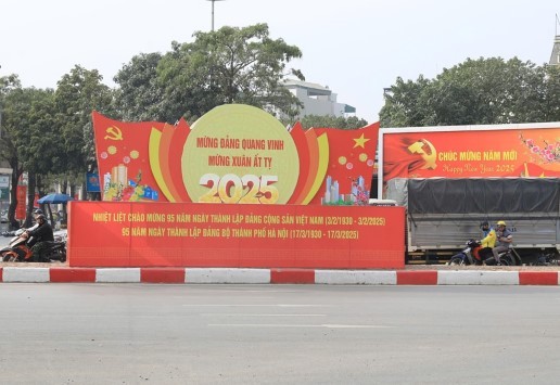 Kỷ niệm 95 năm Ngày thành lập Đảng bộ thành phố Hà Nội (17/3/1930 - 17/3/2025): Đảng bộ Anh hùng của Thủ đô Anh hùng