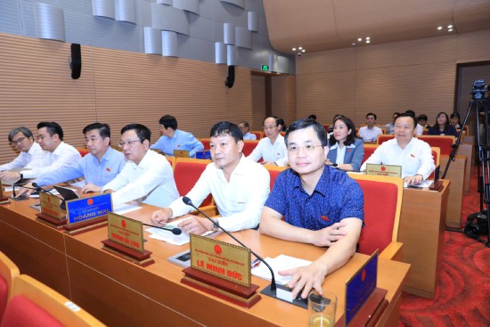 HĐND Thành phố thông qua điều chỉnh tổng quyết toán thu, chi ngân sách thành phố năm 2023